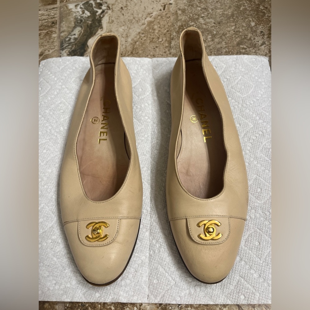 Chanel Rare Vintage Ballet Flats Shoes Beige Size 7